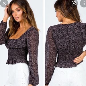 Princess Polly zander top